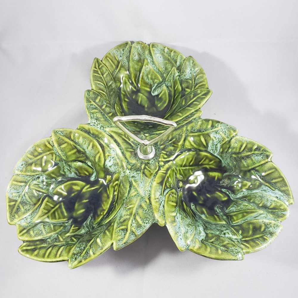 Vintage 1960s California Pottery Candy/Nut 3 Section Serving Dish #724 GreenLeaf